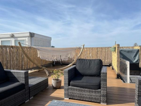 Canal View, Roofterrace Apartment